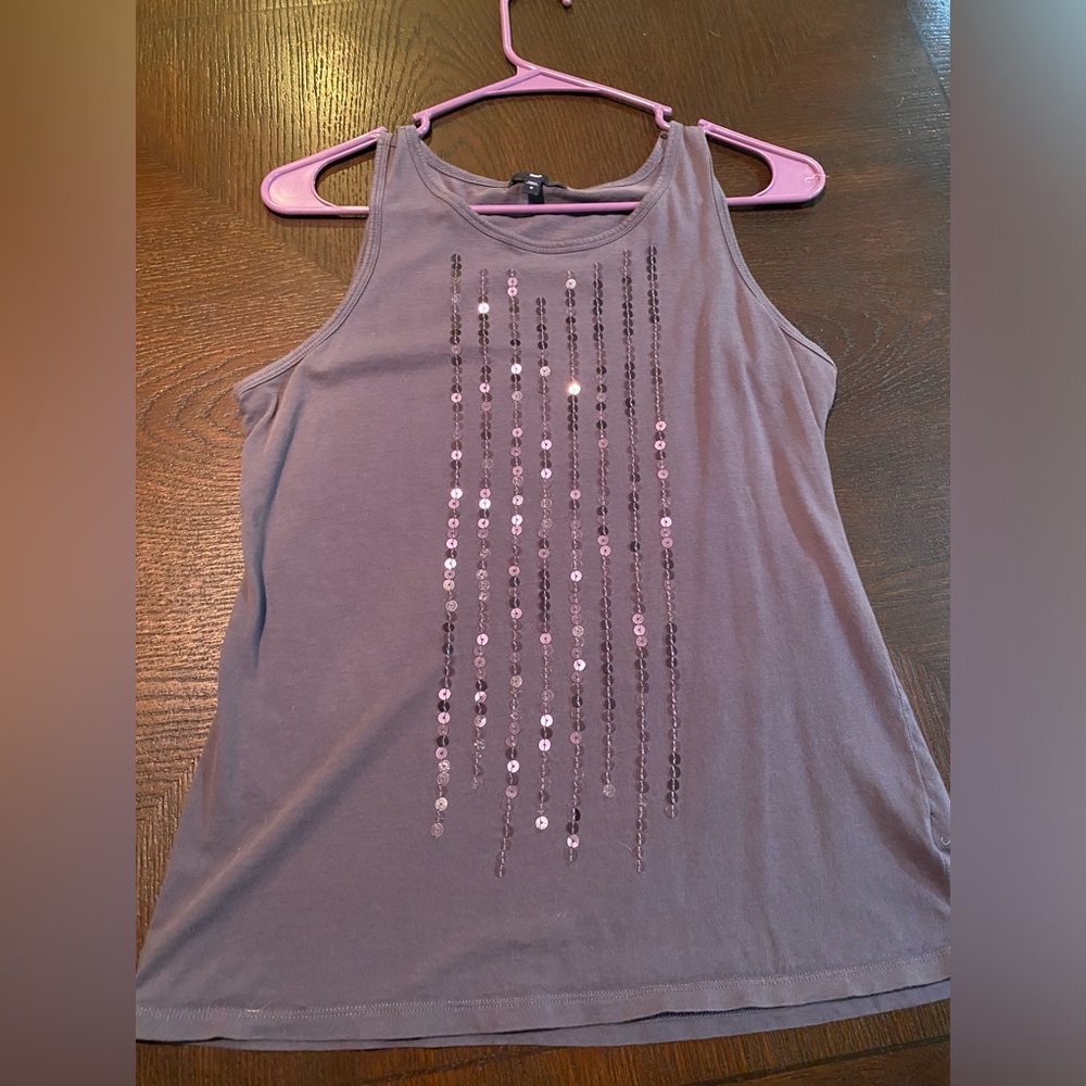 Gap. Medium tank top. NWOT.